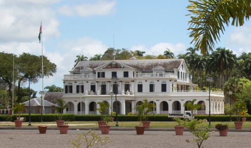 Visum Suriname